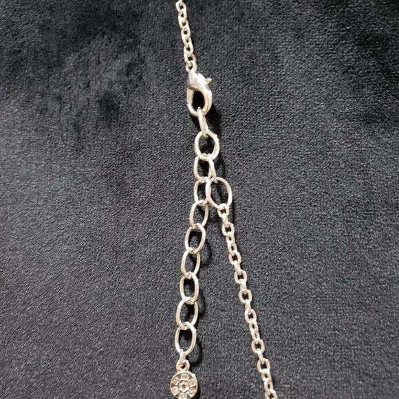 Womens Fashion Silver Round Ornate Openwork Pendant Necklace with Lobster Clasp - Picture 6 of 7